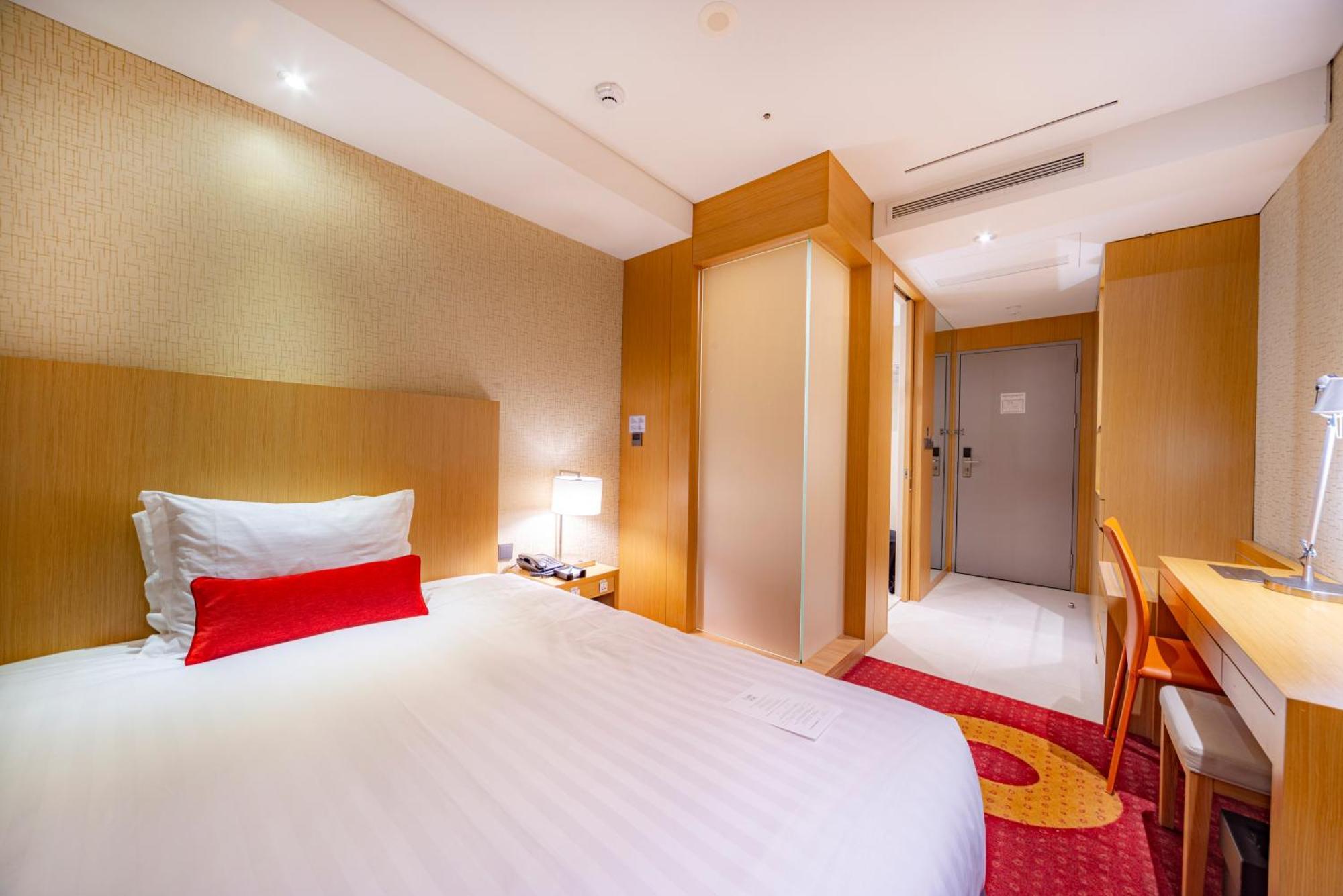 Solaria Nishitetsu Hotel Пусан Екстериор снимка