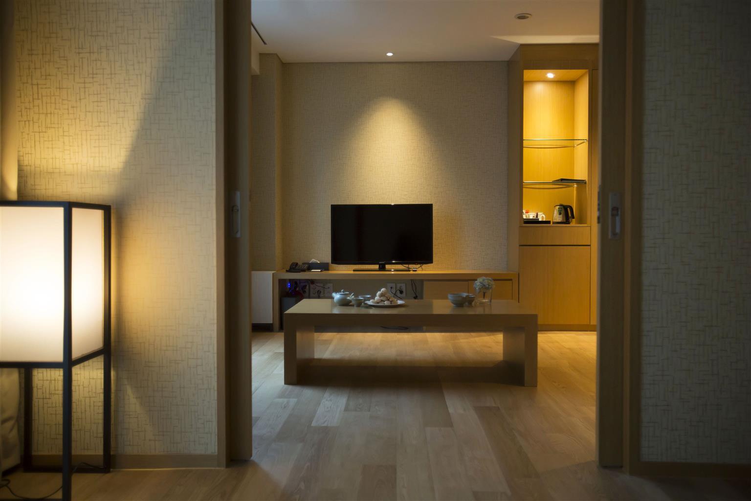Solaria Nishitetsu Hotel Пусан Екстериор снимка