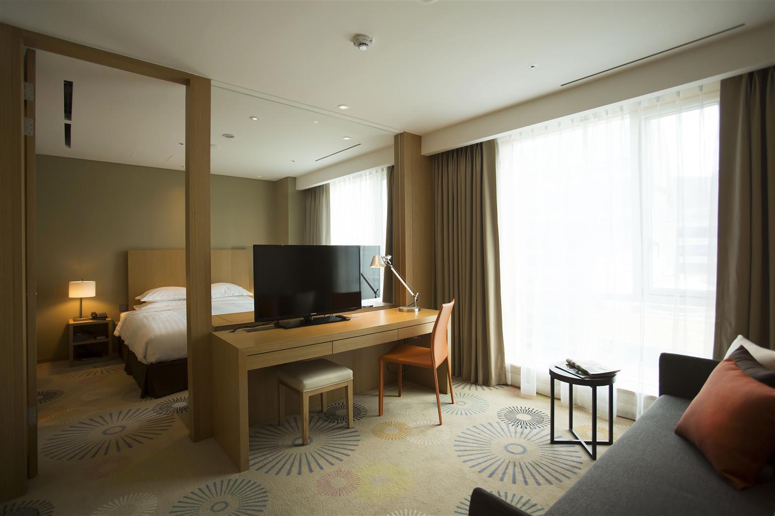 Solaria Nishitetsu Hotel Пусан Екстериор снимка