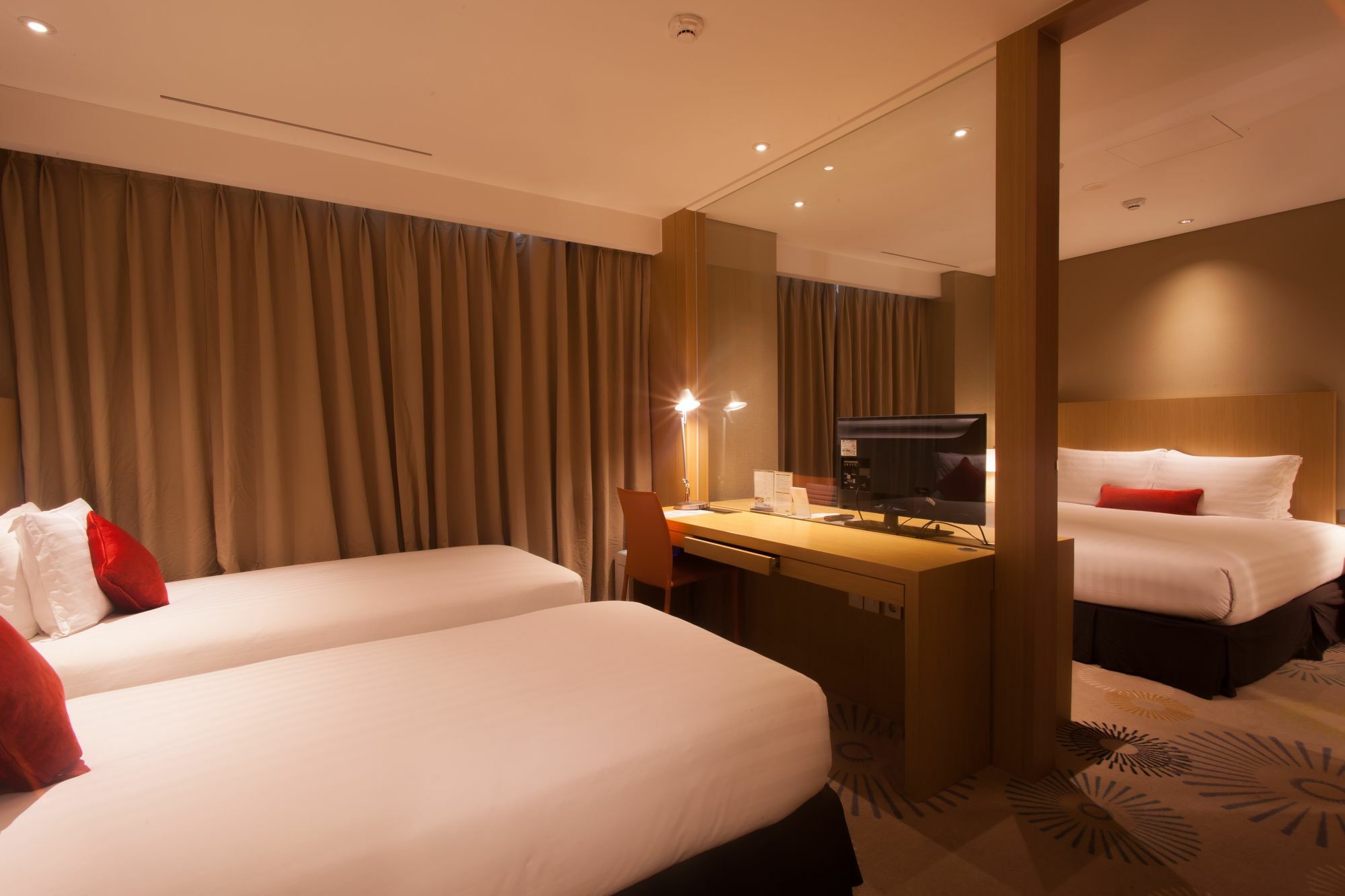 Solaria Nishitetsu Hotel Пусан Екстериор снимка